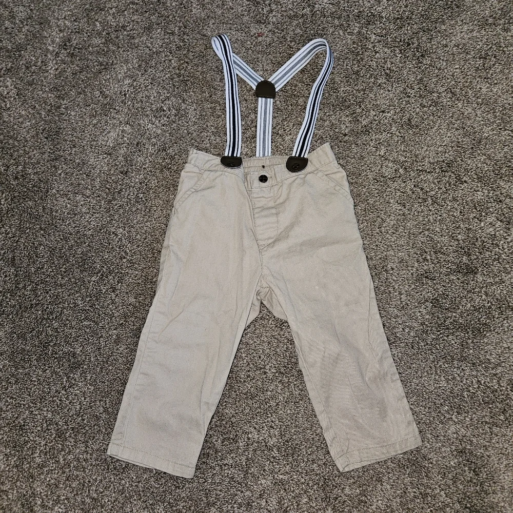 Janie and Jack - Khaki Pants with Suspenders - 12 to 18 Months